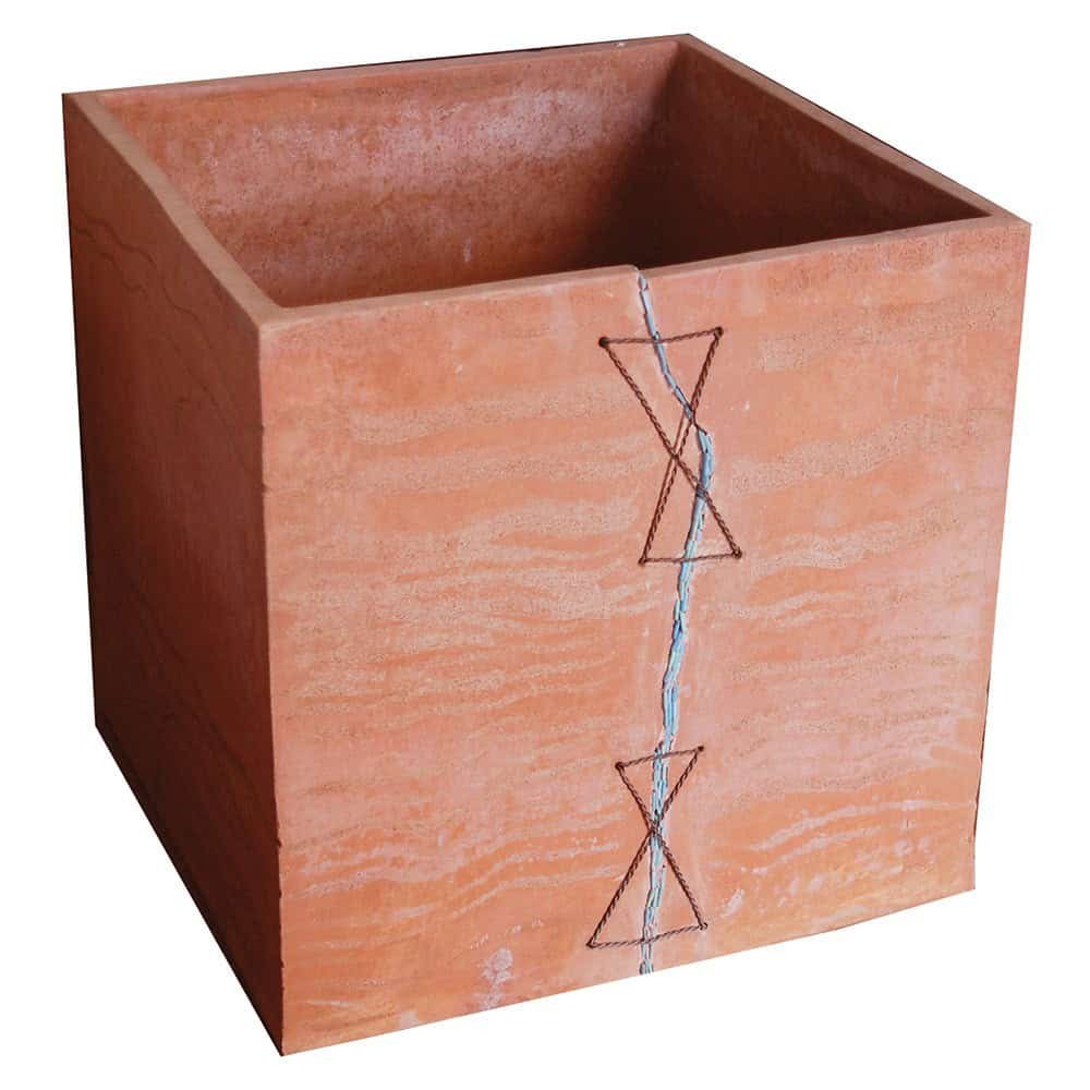 Designový terakotový květináč Cubo con lacci incrociati - Obrázek 2